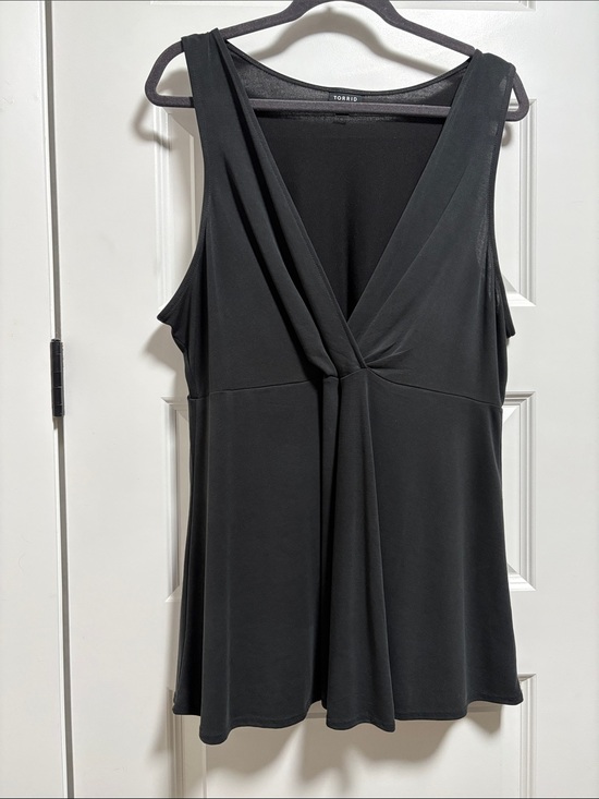 torrid Tops - torrid Black Twist-Front Sleeveless V-Neck Top